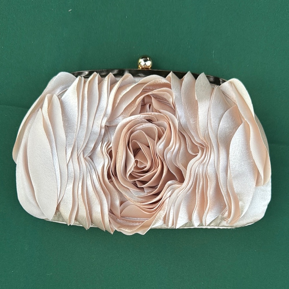Elegant Cream Clutch with Floral Design